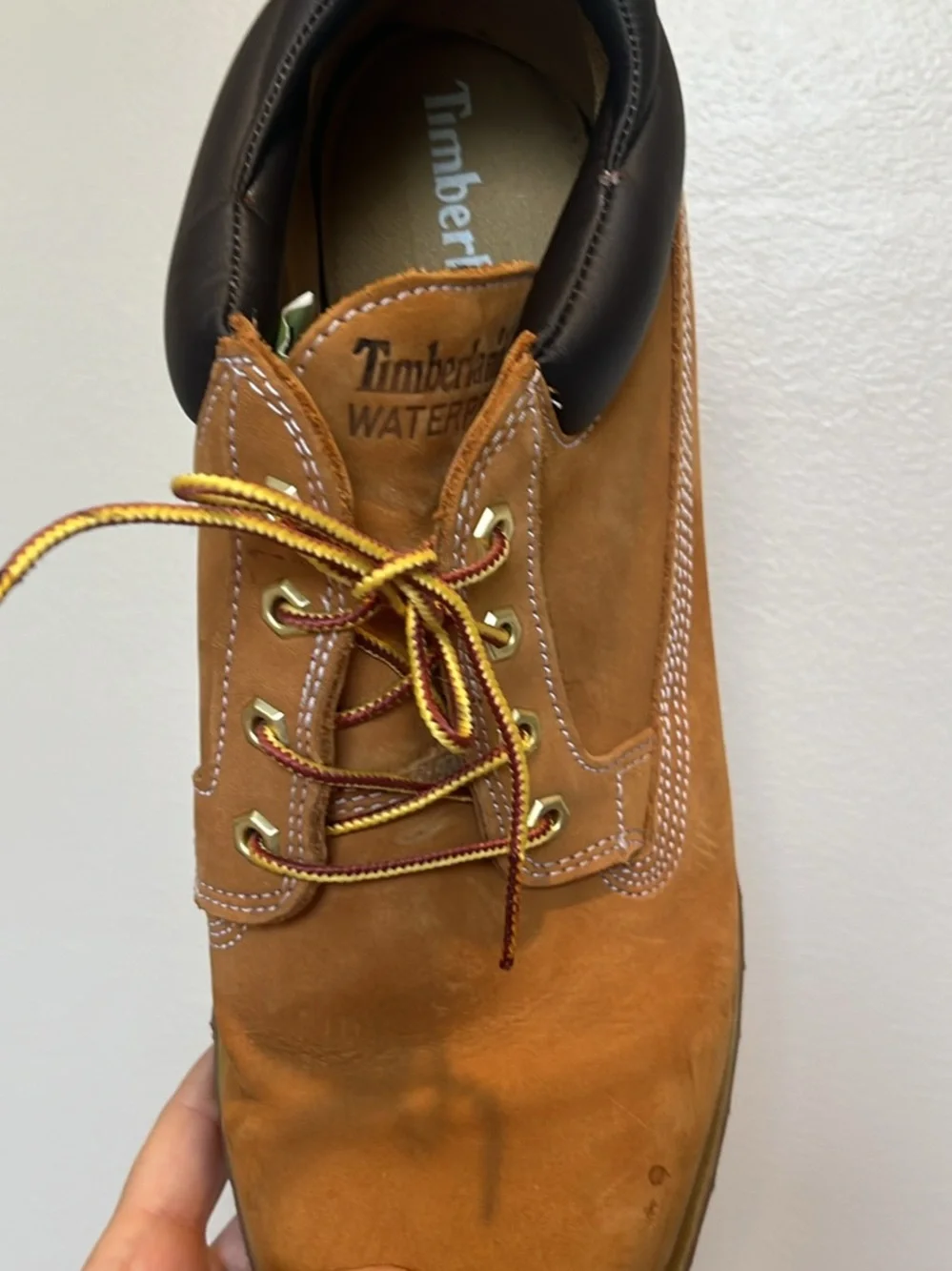 Timberland Men's Low Top Wheat Leather Boots with Black Collar